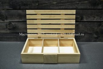 Коробка деревянная с крышкой, на магнитах, на петлях с тремя равнозначными отсеками. Коробка с крышкой